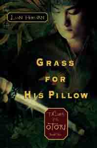 Grass for His Pillow: Tales of the Otori, Book 2